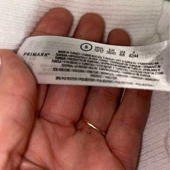 Women's-Primark Criss Cross front and mock neck back. Ribbed, Cropped, Size S. - Picture 7 of 8